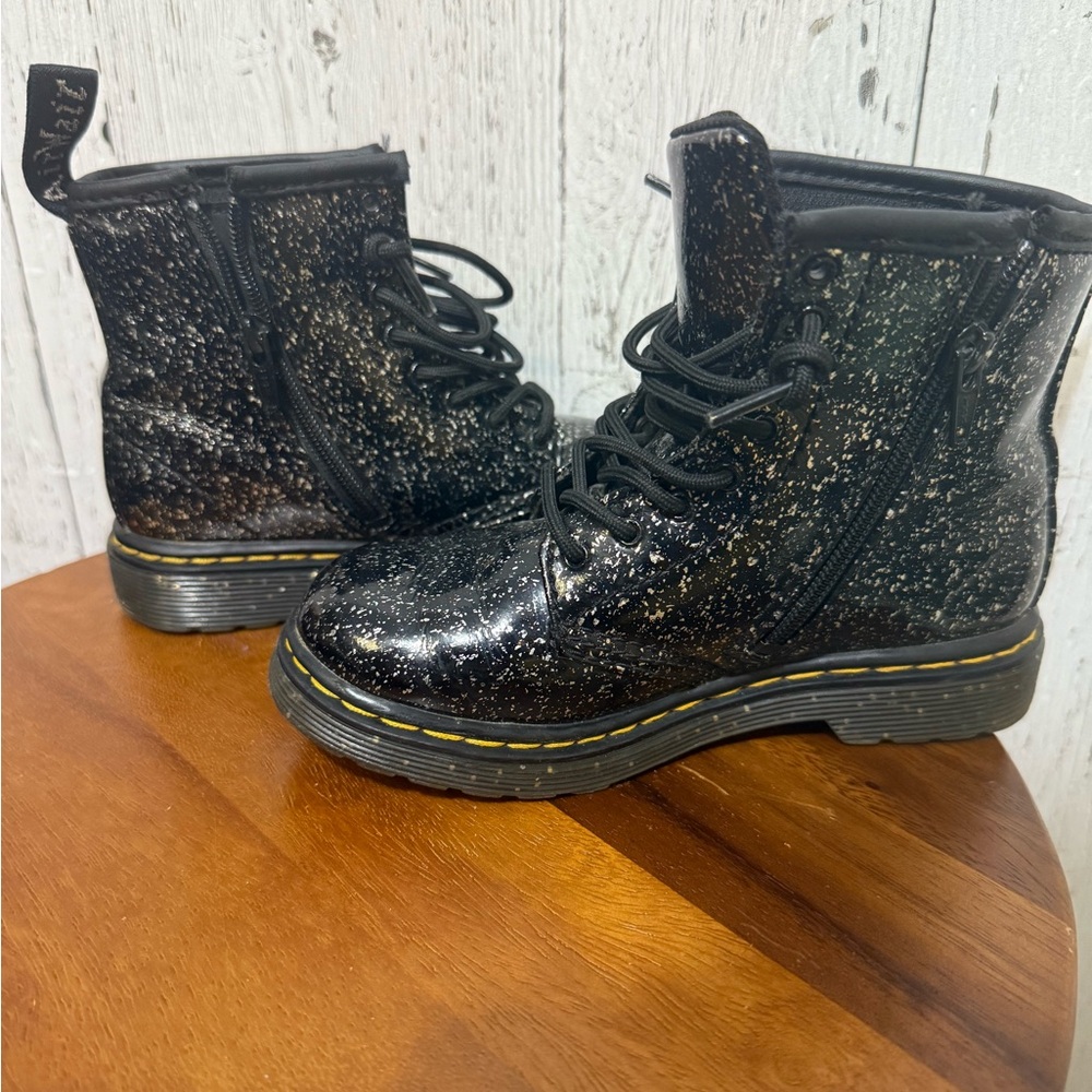 Dr. Martens Black Glitter Kids Boots - Picture 2 of 5